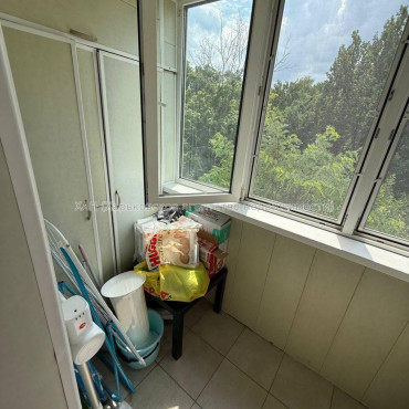 Продам квартиру, Героев Харькова просп. , 1  ком., 33 м², авторский дизайн 