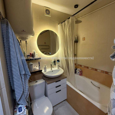 Продам квартиру, Героев Харькова просп. , 1  ком., 33 м², авторский дизайн 