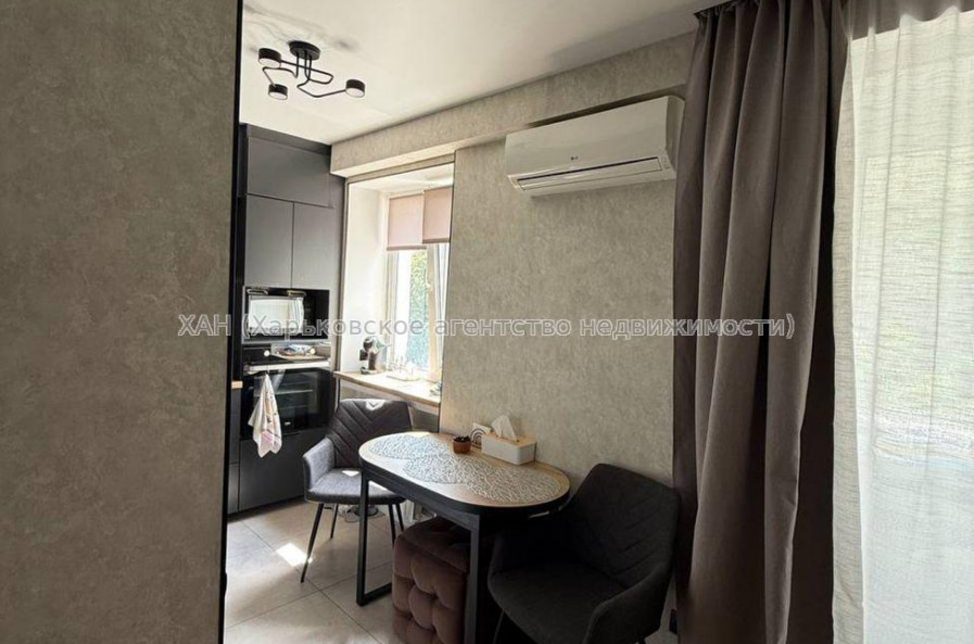 Продам квартиру, Героев Харькова просп. , 1  ком., 33 м², авторский дизайн 