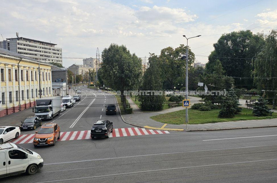 Продам квартиру, Героев Харькова просп. , 2  ком., 46.20 м², без внутренних работ 