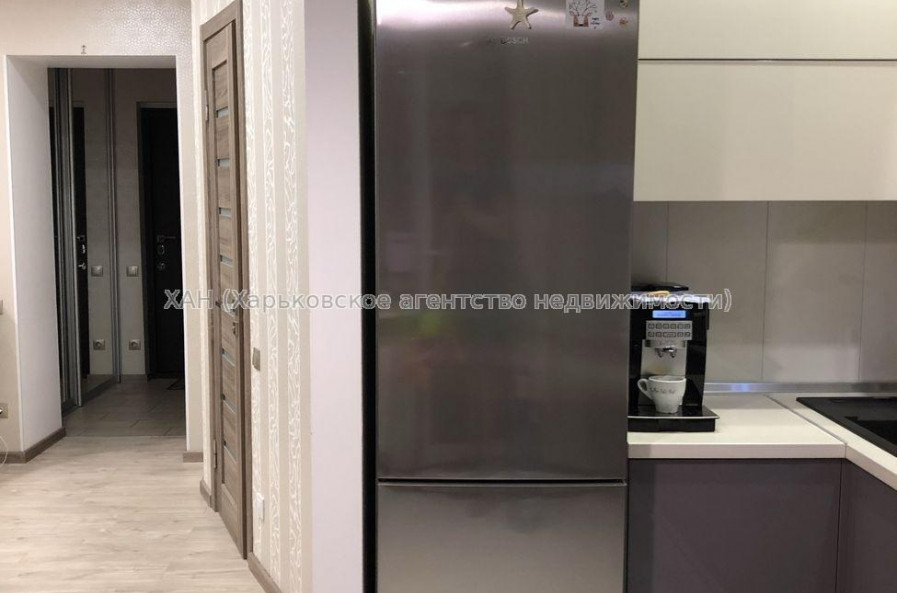 Продам квартиру, Дача 55 ул. , 2  ком., 50 м², авторский дизайн 