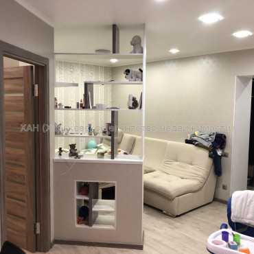 Продам квартиру, Дача 55 ул. , 2  ком., 50 м², авторский дизайн 