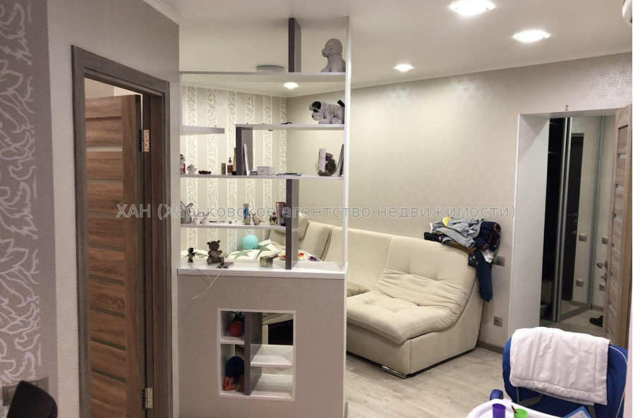 Продам квартиру, Дача 55 ул. , 2  ком., 50 м², авторский дизайн 