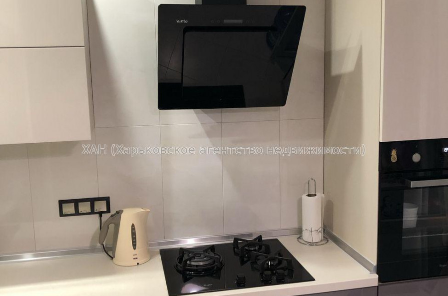 Продам квартиру, Дача 55 ул. , 2  ком., 50 м², авторский дизайн 