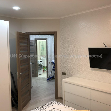 Продам квартиру, Дача 55 ул. , 2  ком., 50 м², авторский дизайн 
