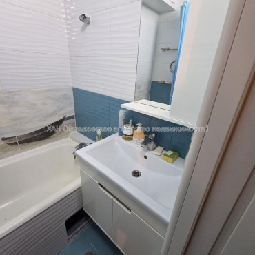Продам квартиру, Непокоренных ул. , 2 кім., 50 м², евроремонт 