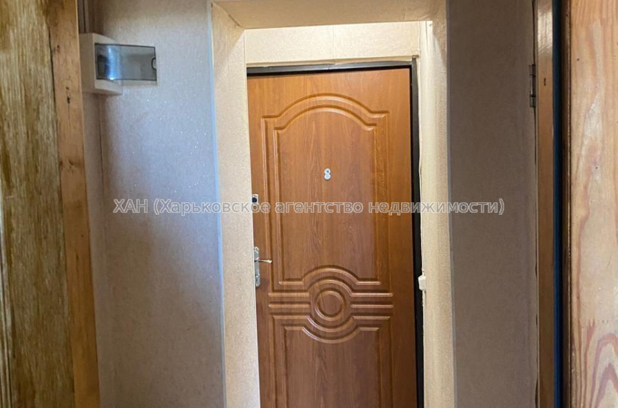 Продам квартиру, Светлая ул. , 1  ком., 20 м², советский ремонт 