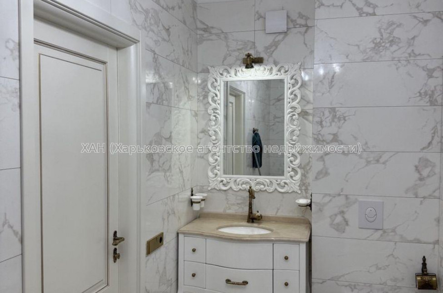 Продам дом, 194.90 м², 5 сот., авторский дизайн 