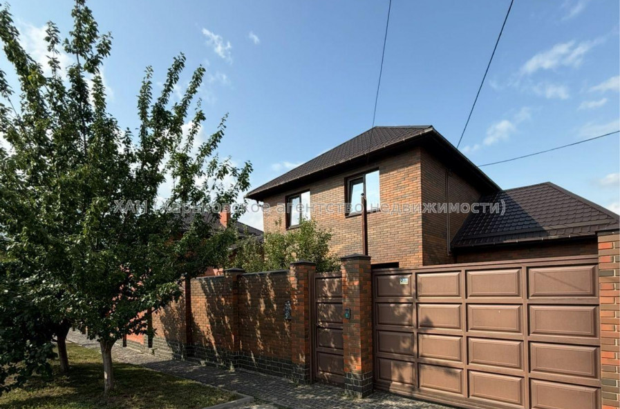 Продам дом, 194.90 м², 5 сот., авторский дизайн 