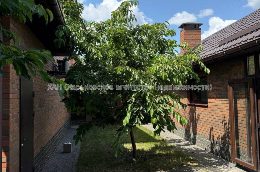 Продам дом, 194.90 м², 5 сот., авторский дизайн 