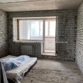 Продам квартиру, Гвардейцев Широнинцев ул. , 3 кім., 101 м², без внутренних работ 