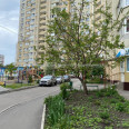Продам квартиру, Гвардейцев Широнинцев ул. , 3 кім., 101 м², без внутренних работ 