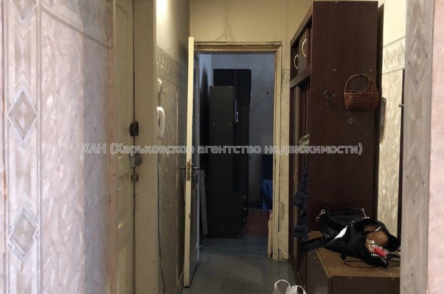 Продам квартиру, Полевая ул., Слободской район , 2  ком., 50 м², частичный ремонт 