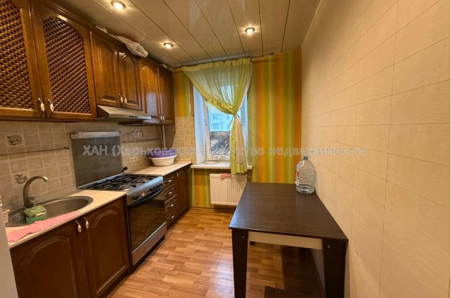 Продам квартиру, Непокоренных ул. , 2  ком., 46.80 м², евроремонт 