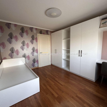 Продам квартиру, Клочковская ул. , 3 кім., 69.70 м², евроремонт 