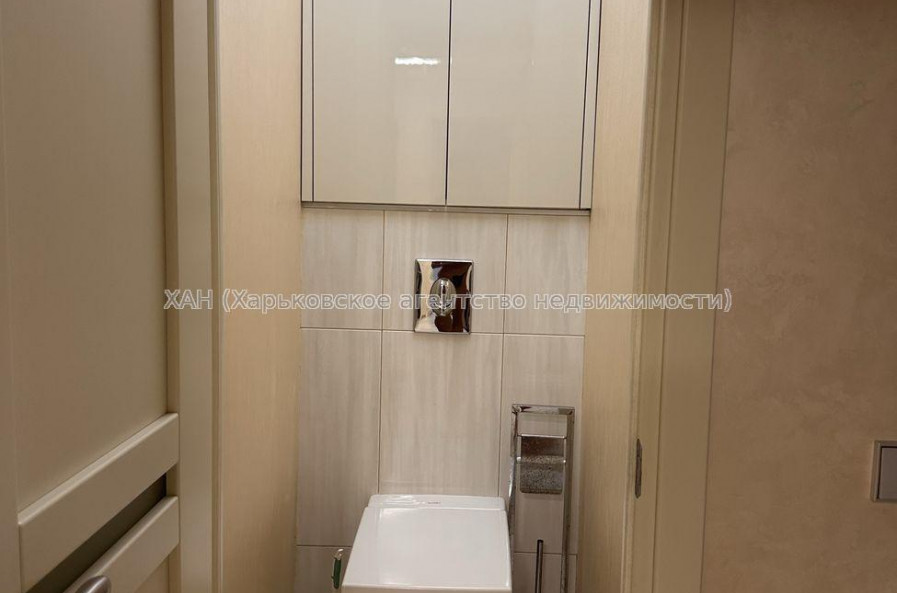 Продам квартиру, Клочковская ул. , 3 кім., 69.70 м², евроремонт 