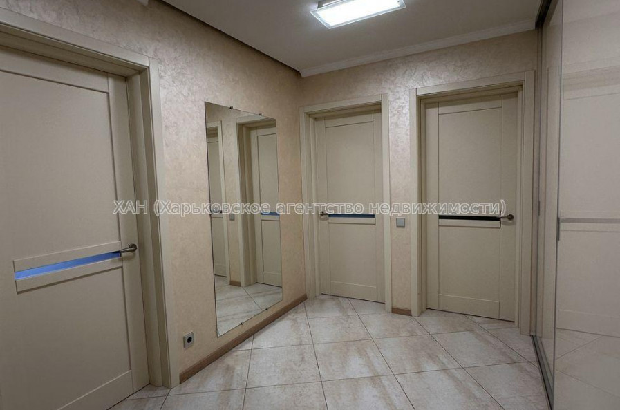 Продам квартиру, Клочковская ул. , 3 кім., 69.70 м², евроремонт 