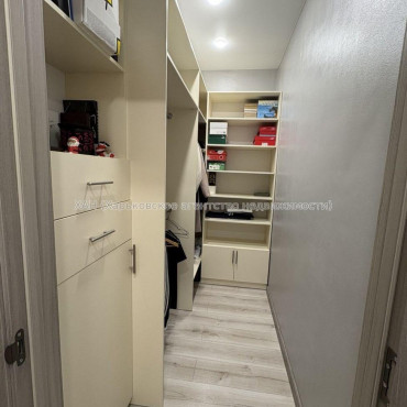 Продам квартиру, Мира ул. , 11А , 1  ком., 40 м², евроремонт 