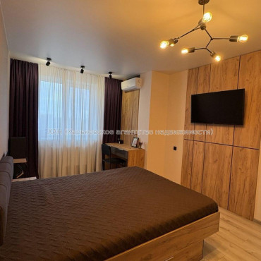 Продам квартиру, Мира ул. , 11А , 1  ком., 40 м², евроремонт 