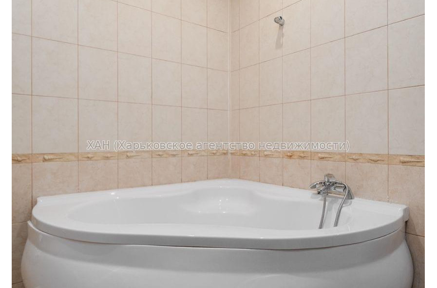 Сдам квартиру, Григория Сковороды ул. , 67 , 2  ком., 70 м², капитальный ремонт 