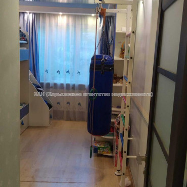 Продам квартиру, 23 Августа ул. , 2  ком., 47 м², евроремонт 