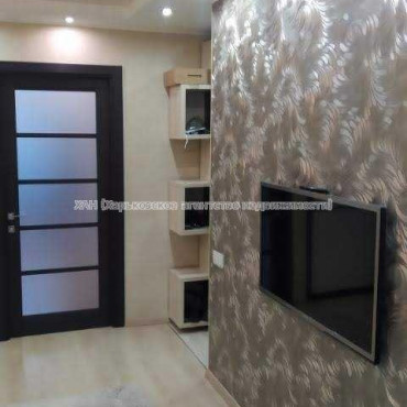 Продам квартиру, 23 Августа ул. , 2  ком., 47 м², евроремонт 