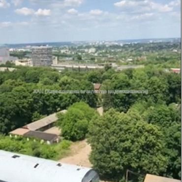 Продам квартиру, Льва Ландау просп. , 3 кім., 93 м², без внутренних работ 