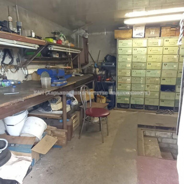 Продам дом, Ньютона ул. , 70.40 м², 4 сот., косметический ремонт 