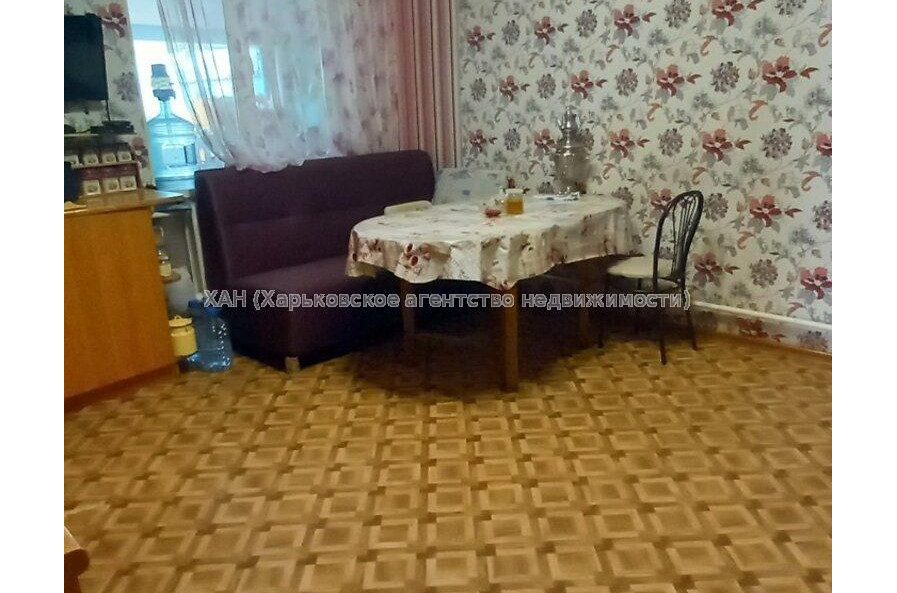Продам дом, Ньютона ул. , 70.40 м², 4 сот., косметический ремонт 