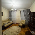 Продам квартиру, Кандаурова ул. , 3 кім., 91.80 м², косметический ремонт 