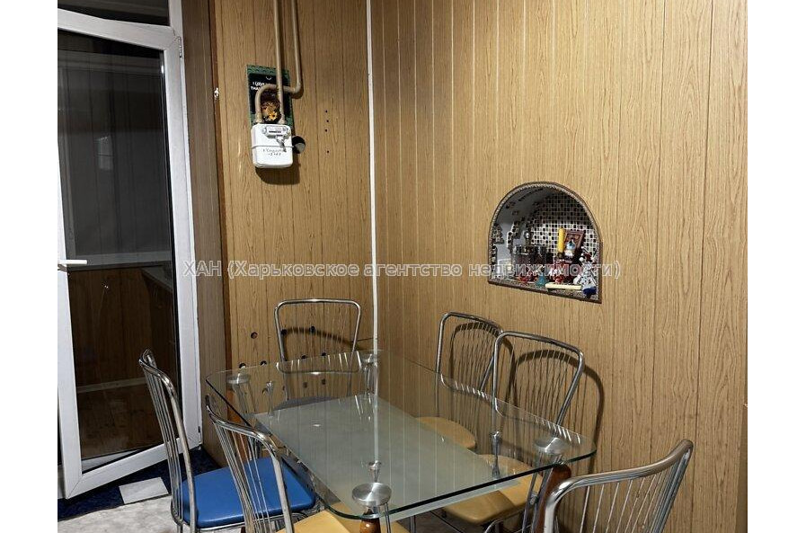Продам квартиру, Кандаурова ул. , 3 кім., 91.80 м², косметический ремонт 