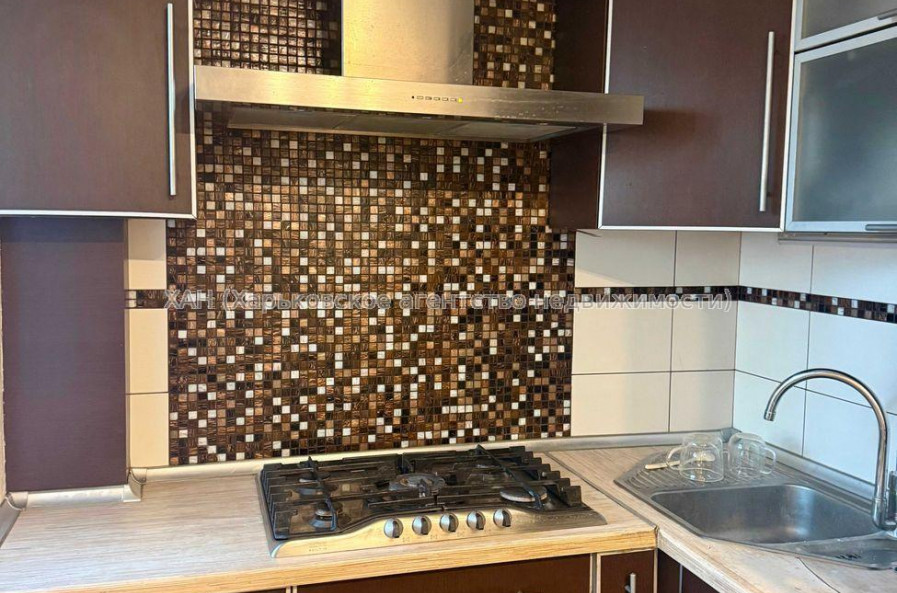 Продам квартиру, Каденюка ул. , 6 , 3 кім., 70 м², евроремонт 
