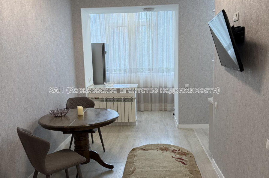 Продам квартиру, Куликовский спуск , 8/10 , 2  ком., 53 м², капитальный ремонт 