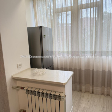 Продам квартиру, Куликовский спуск , 8/10 , 2  ком., 53 м², капитальный ремонт 