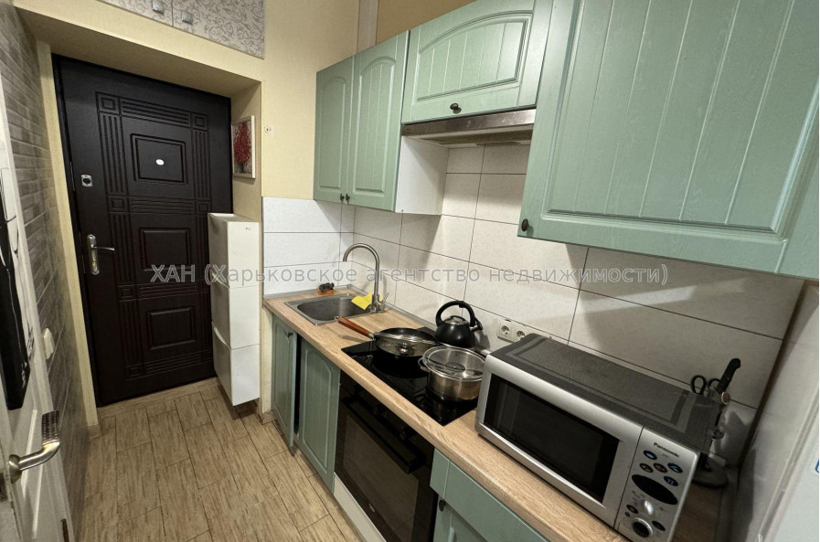 Продам квартиру, Камышева ул. , 1  ком., 18 м², евроремонт 