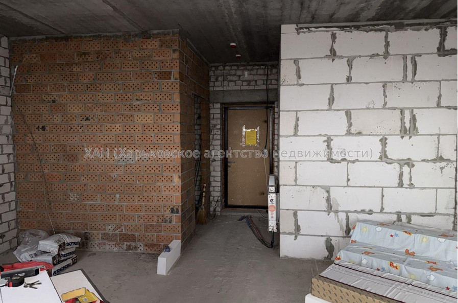 Продам квартиру, Полтавский Шлях ул. , 1 кім., 41.90 м², без ремонта 