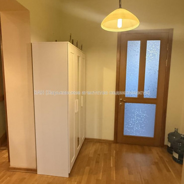Сдам квартиру, Свободы ул. , 12/16 , 2  ком., 70 м², капитальный ремонт 
