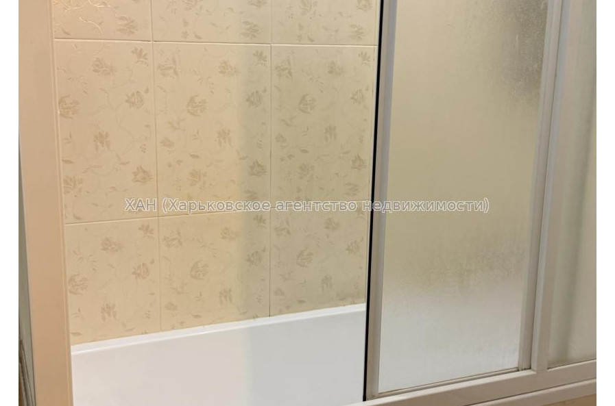 Сдам квартиру, Свободы ул. , 12/16 , 2  ком., 70 м², капитальный ремонт 