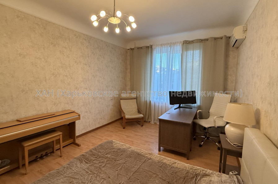 Сдам квартиру, Свободы ул. , 12/16 , 2  ком., 70 м², капитальный ремонт 