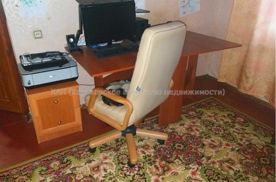 Продам квартиру, Леся Сердюка ул. , 3  ком., 69 м², косметический ремонт 