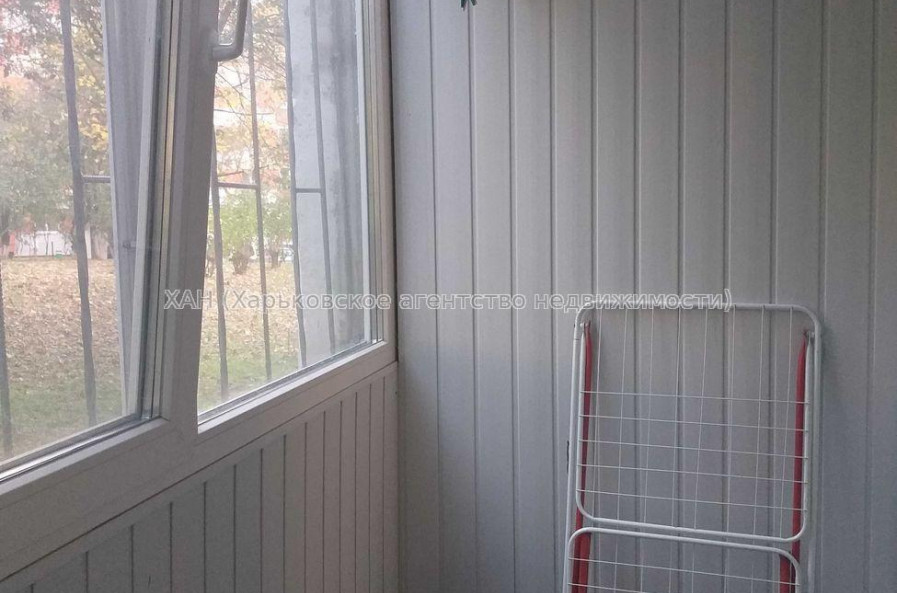 Продам квартиру, Леся Сердюка ул. , 3  ком., 69 м², косметический ремонт 