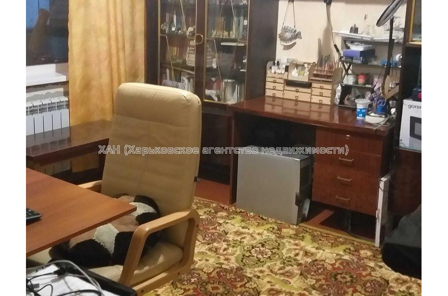 Продам квартиру, Леся Сердюка ул. , 3  ком., 69 м², косметический ремонт 