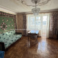 Продам квартиру, Власенко ул. , 9 , 3  ком., 70.50 м², советский ремонт 