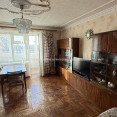 Продам квартиру, Власенко ул. , 9 , 3  ком., 70.50 м², советский ремонт 
