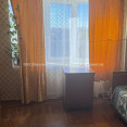 Продам квартиру, Власенко ул. , 9 , 3  ком., 70.50 м², советский ремонт 