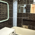 Продам квартиру, Власенко ул. , 9 , 3  ком., 70.50 м², советский ремонт 