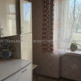 Продам квартиру, Власенко ул. , 9 , 3  ком., 70.50 м², советский ремонт 