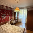 Продам квартиру, Власенко ул. , 9 , 3  ком., 70.50 м², советский ремонт 
