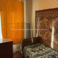 Продам квартиру, Власенко ул. , 9 , 3  ком., 70.50 м², советский ремонт 