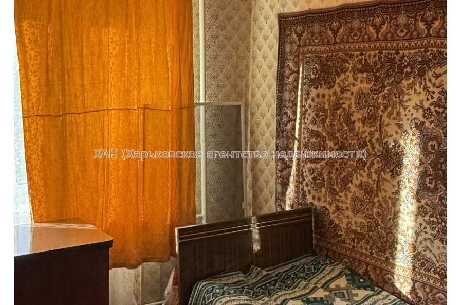 Продам квартиру, Власенко ул. , 9 , 3  ком., 70.50 м², советский ремонт 